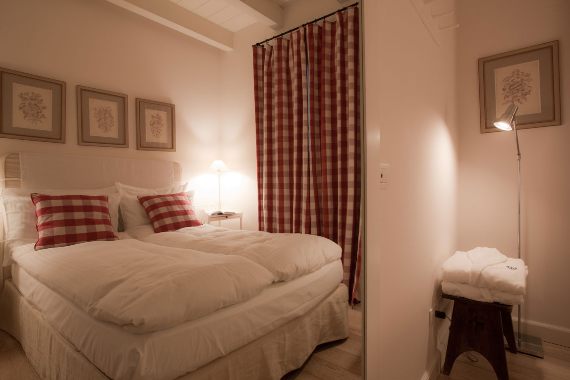 Camera da letto trilocale pianoterra in affitto a Livigno